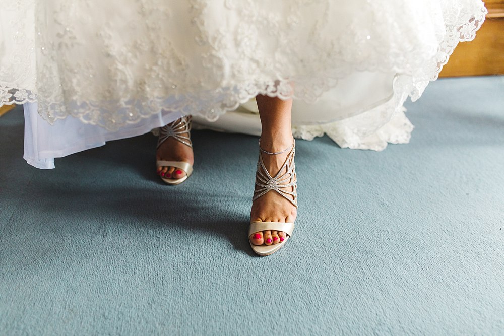 natural sunny wedding scone perthshire scotland highlights 6-13.jpg