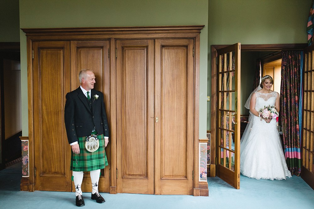 natural sunny wedding scone perthshire scotland highlights 6-33.jpg