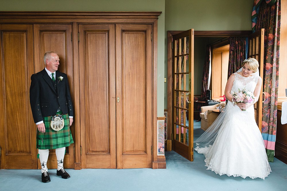 natural sunny wedding scone perthshire scotland highlights 6-37.jpg