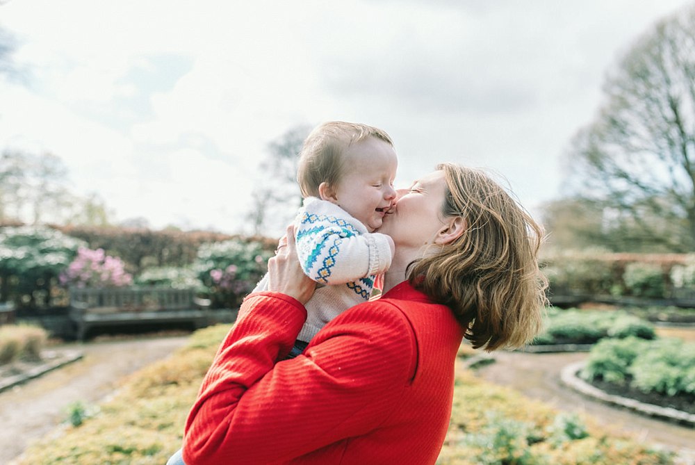 Family photographers Glasgow,The Gibsons,creative family photography glasgow,family photos,glasgow family photographers,lifestyle baby photography,