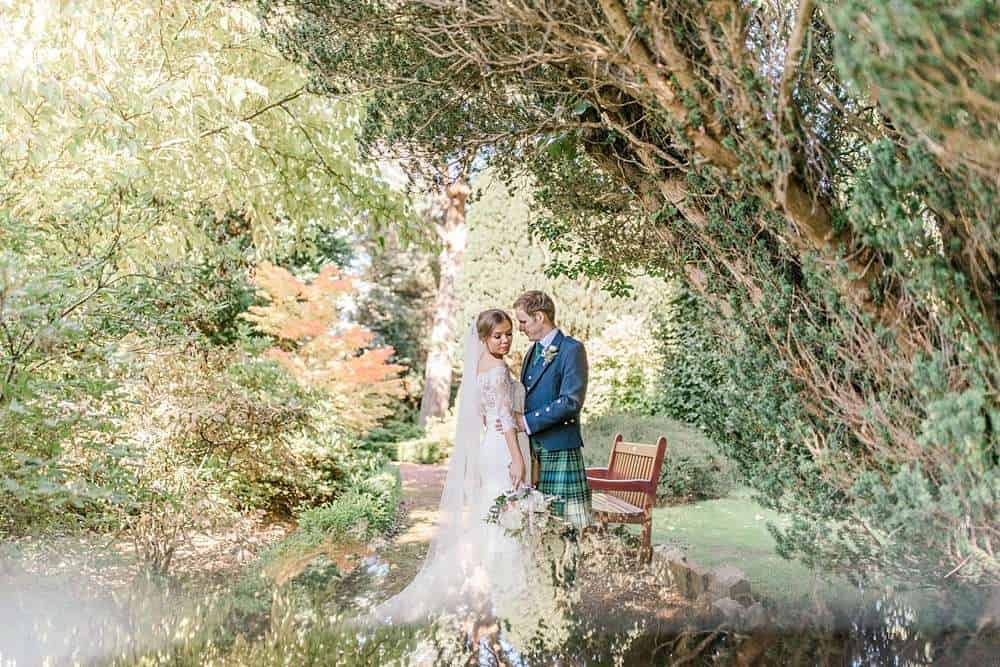 Sunny Autumnal wedding at Brig o’ Doon
