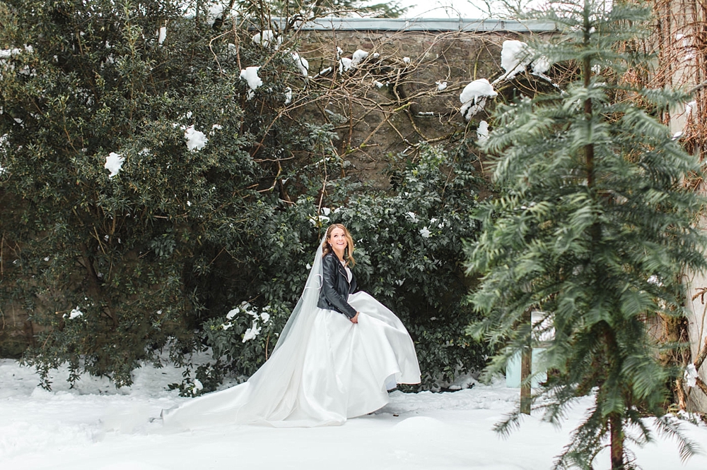 Beast from the east,Ross Priory,The Gibsons Photography,elegant wedding photographers glasgow,light and bright,romantic photographers Scotland,winter weddings,
