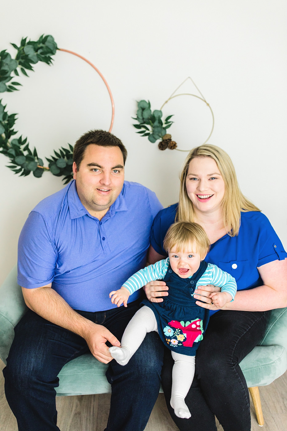 Christmas mini baby sessions,Family photographers Glasgow,Studio family photographer Glasgow,The Gibsons,baby photos glasgow,christmas mini sessions Glasgow,family photographers scotland,family photography around Glasgow,family photos,glasgow baby and family photographers,glasgow family photographers,